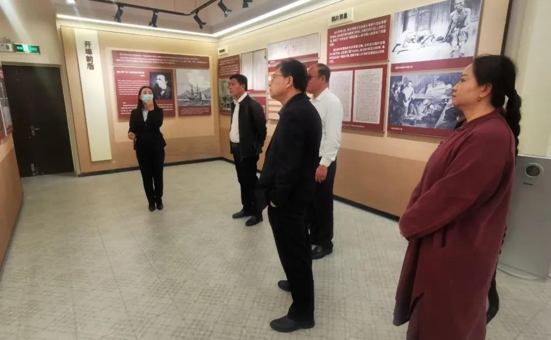 厦门副市长等领导莅临物通博联展会指导交流